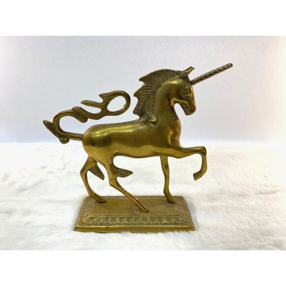 Vintage Unicorn Brass Figurine Mid Century Medieval Style Fantasy Korea 7" - Picture 2 of 5